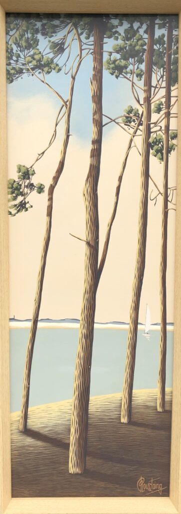 Ce tableau laisse apparaitre une voile derrière des pins. Peinture d'Olivier Roustaing